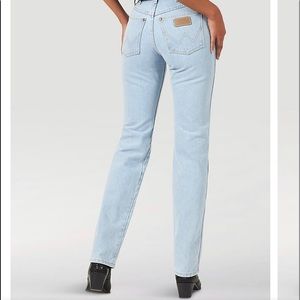 WRANGLER JEANS BRAND NEW